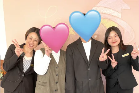 お客様とスタッフの記念写真